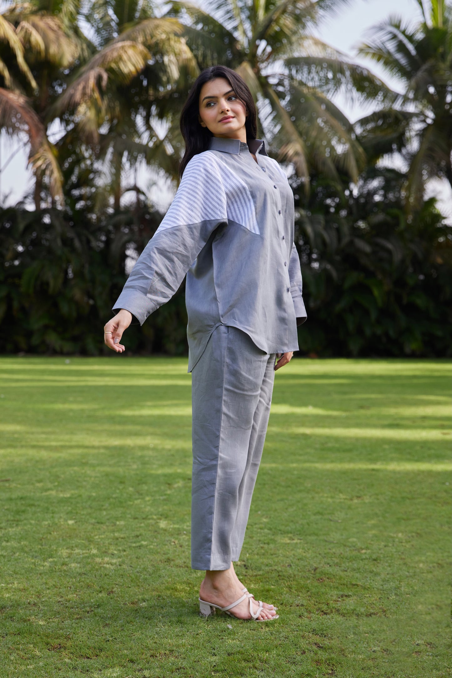 Shoulder Stripe Shirt- Cloud Grey
