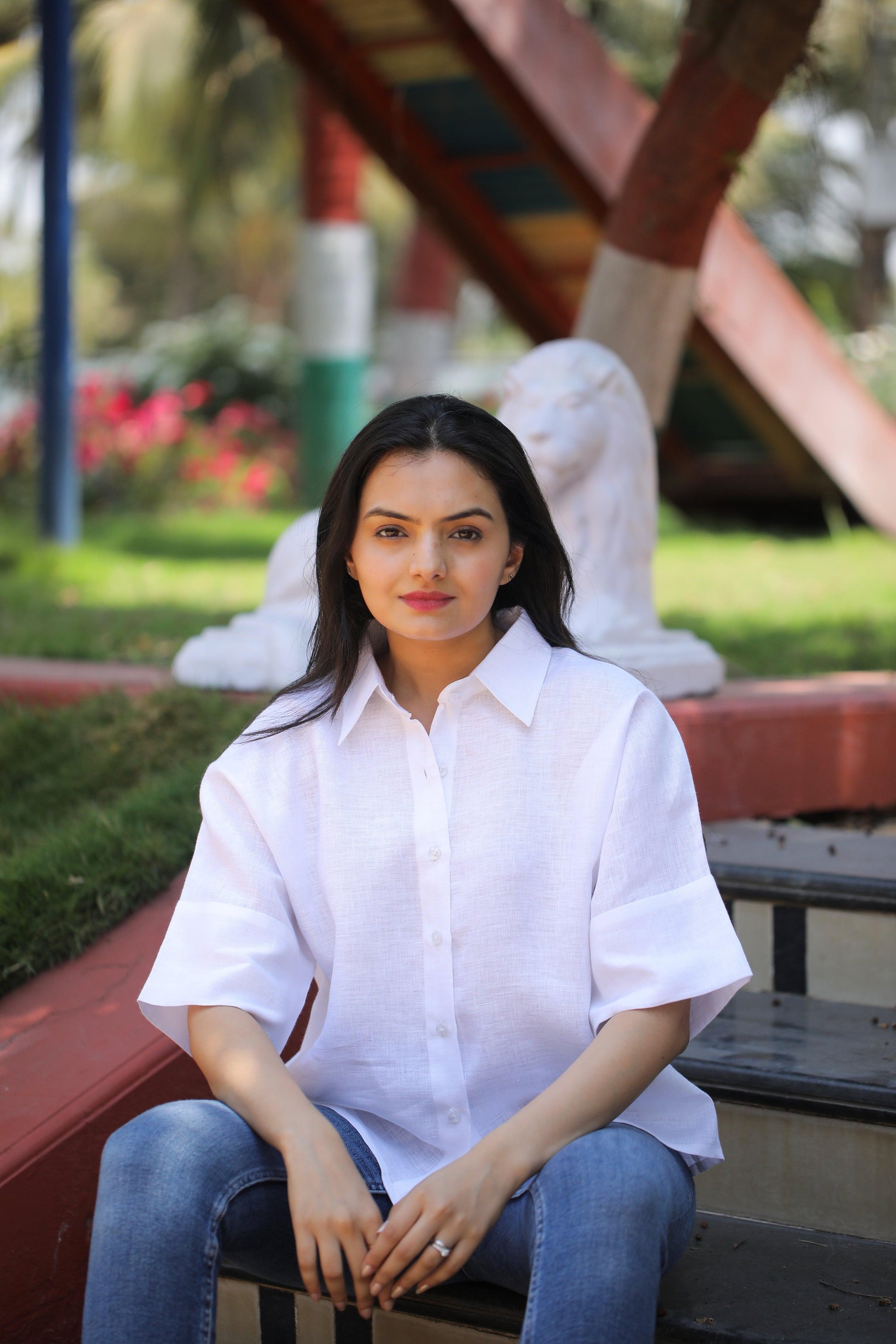white boxy shirt - Kaapad