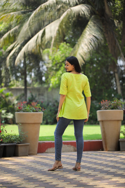 Elegant Ease Linen Tunic - Kaapad