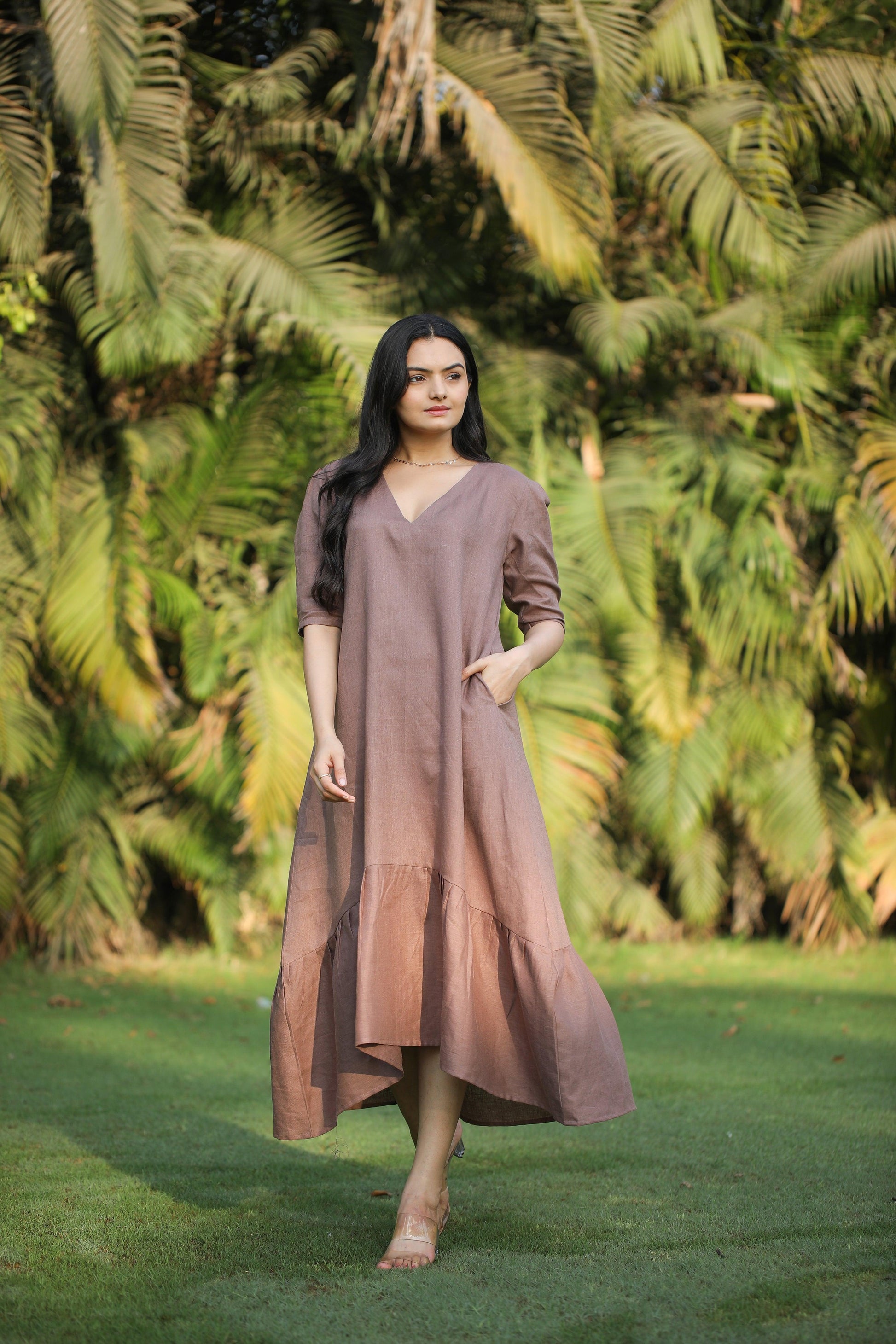 Asymmetrical hem dress - Kaapad