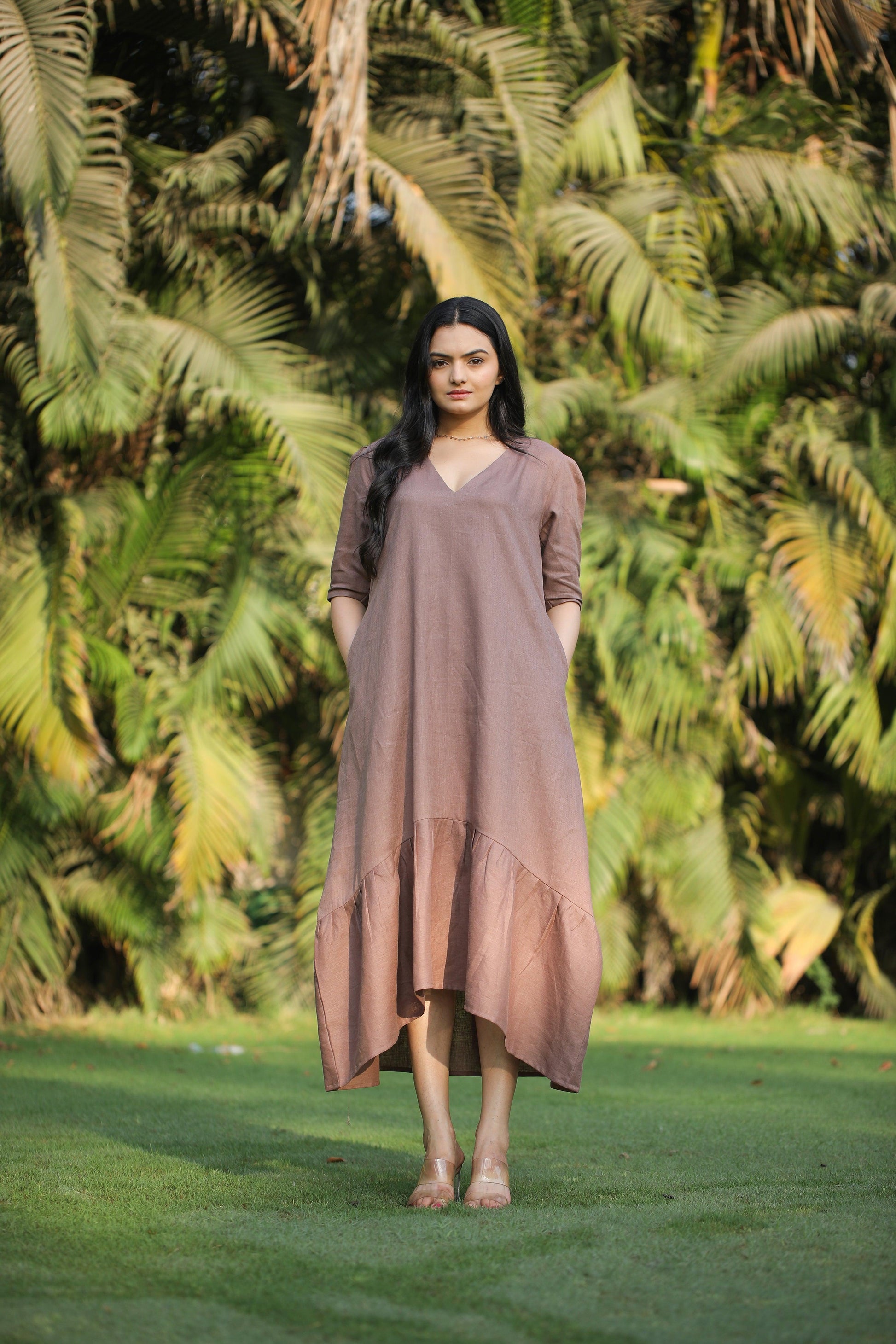 Asymmetrical hem dress - Kaapad