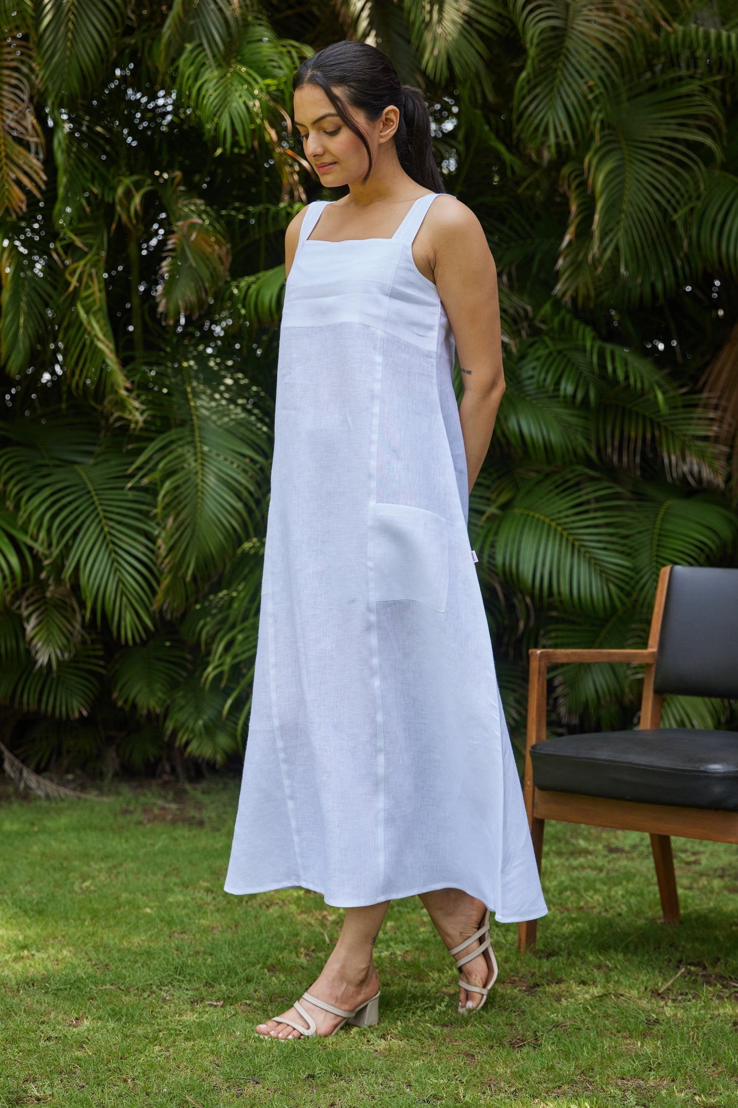 The Summer Swing Dress – white