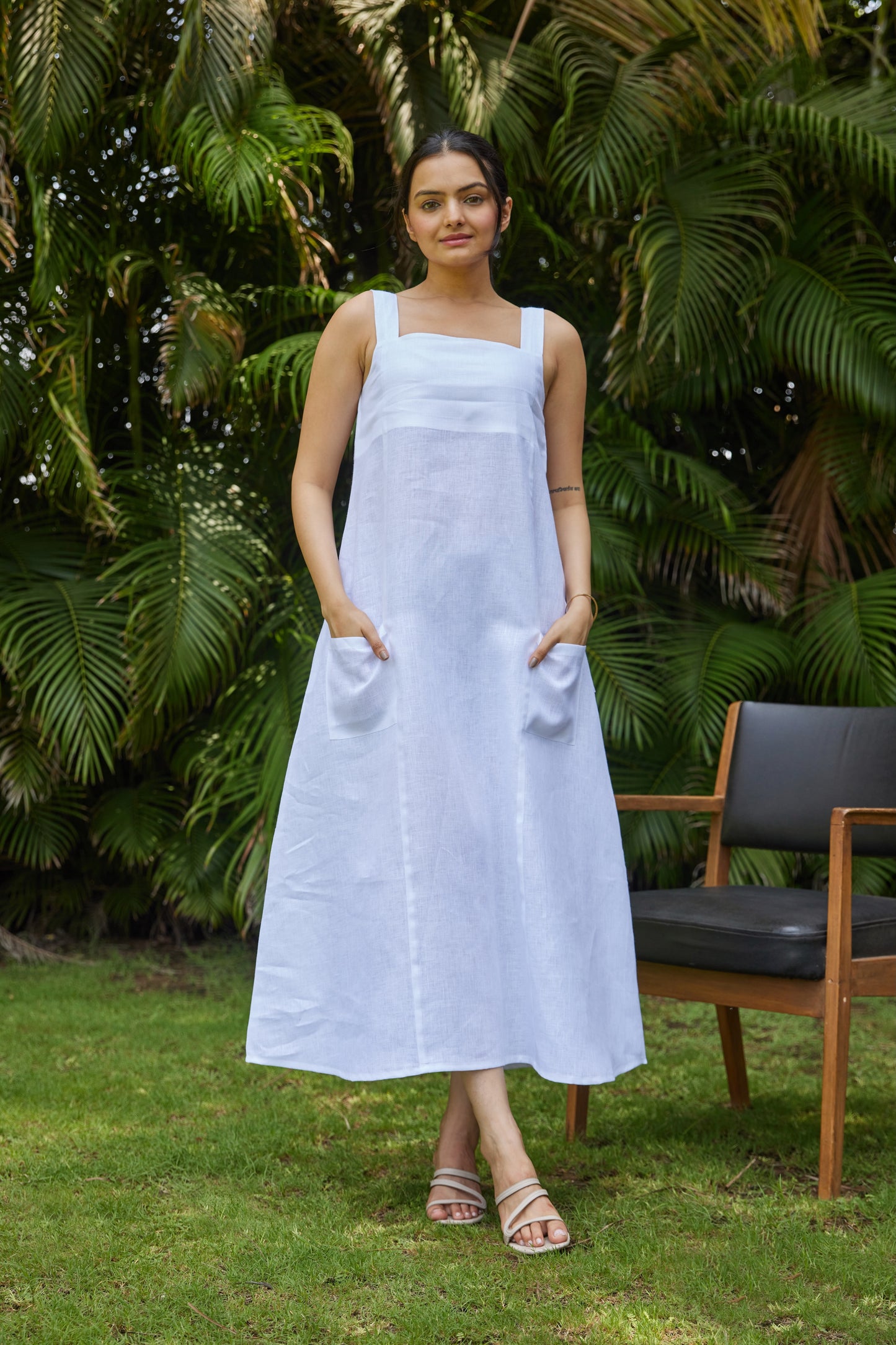 The Summer Swing Dress – white