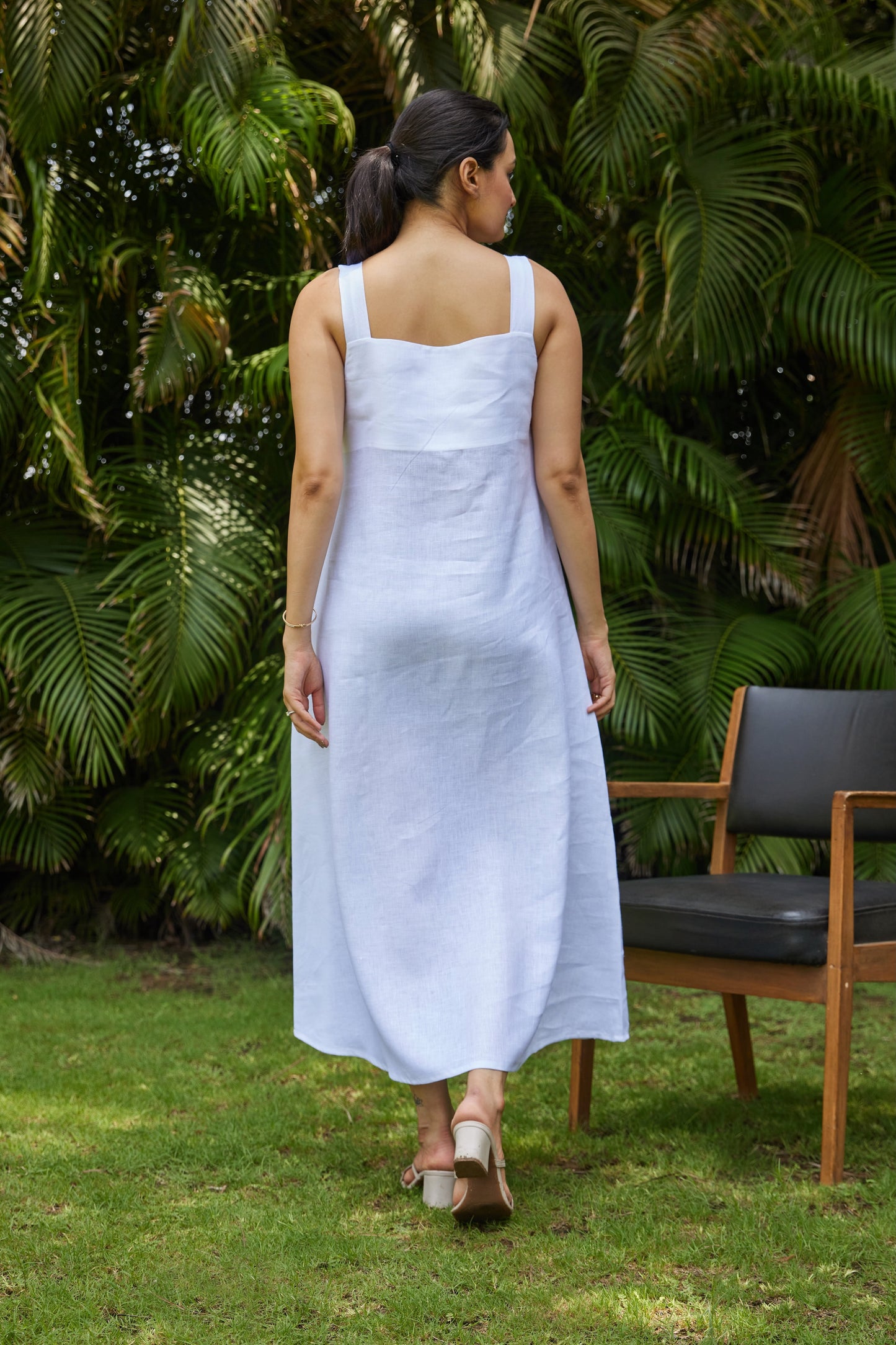 The Summer Swing Dress – white