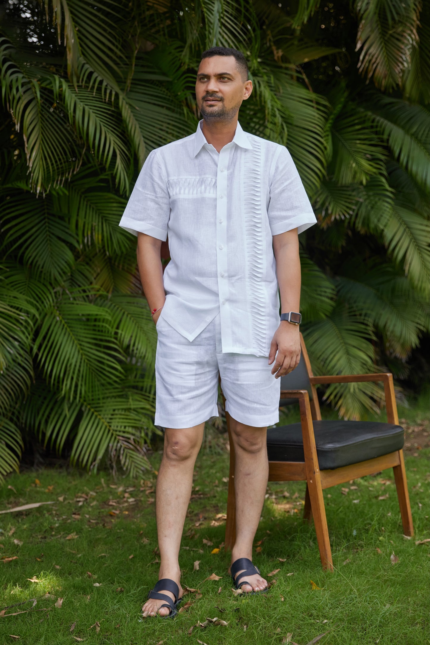 Men’s Pure Linen Pintuck Button-Down Shirt – White