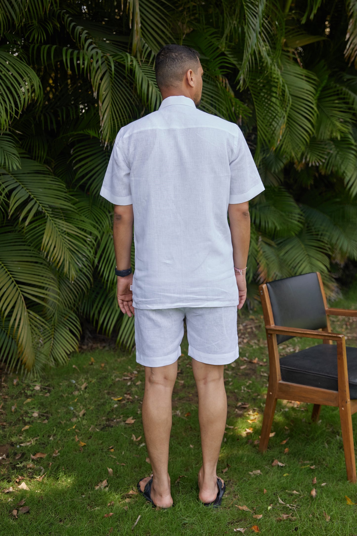 Men’s Pure Linen Pintuck Button-Down Shirt – White