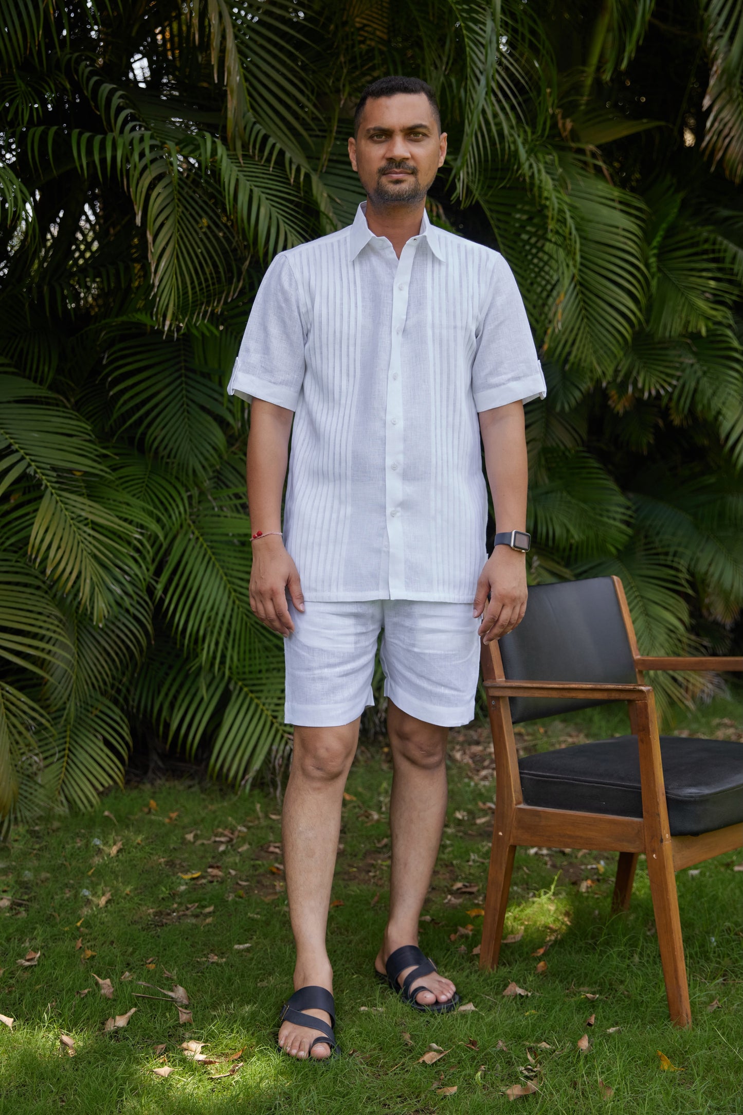 Men’s Pure Linen Vertical Pintucks Shirt – White